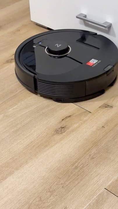 Tocmai ce ne-a trimis o clientă videoclip cu robotul ei care  funcționează perfect după reparația efectuată  👌 Ne bucurăm ca țineți legătura cu noi și primim atâtea recenzii pozitive 🥰