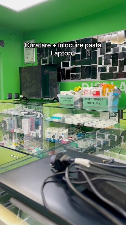 Mentenanță laptop 💻✅ 

#smartzonegsm #ServiceGSM #reparatiitelefoane